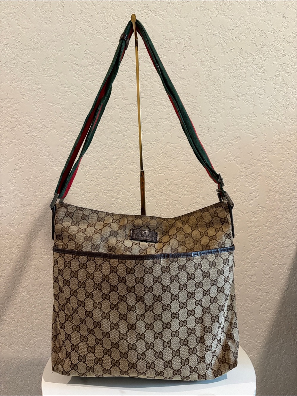 Gucci Beige Brown GG Canvas Shoulder Bag with Sherry Line Strap